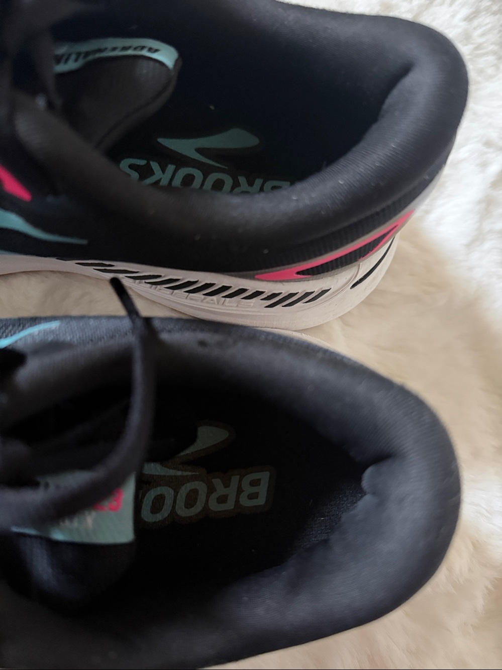 Brooks Women's Adrenaline GTS 23 Running Sneakers - Picture 6 of 14
